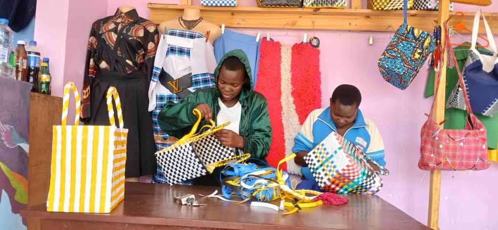 Shalom Centre Background 2